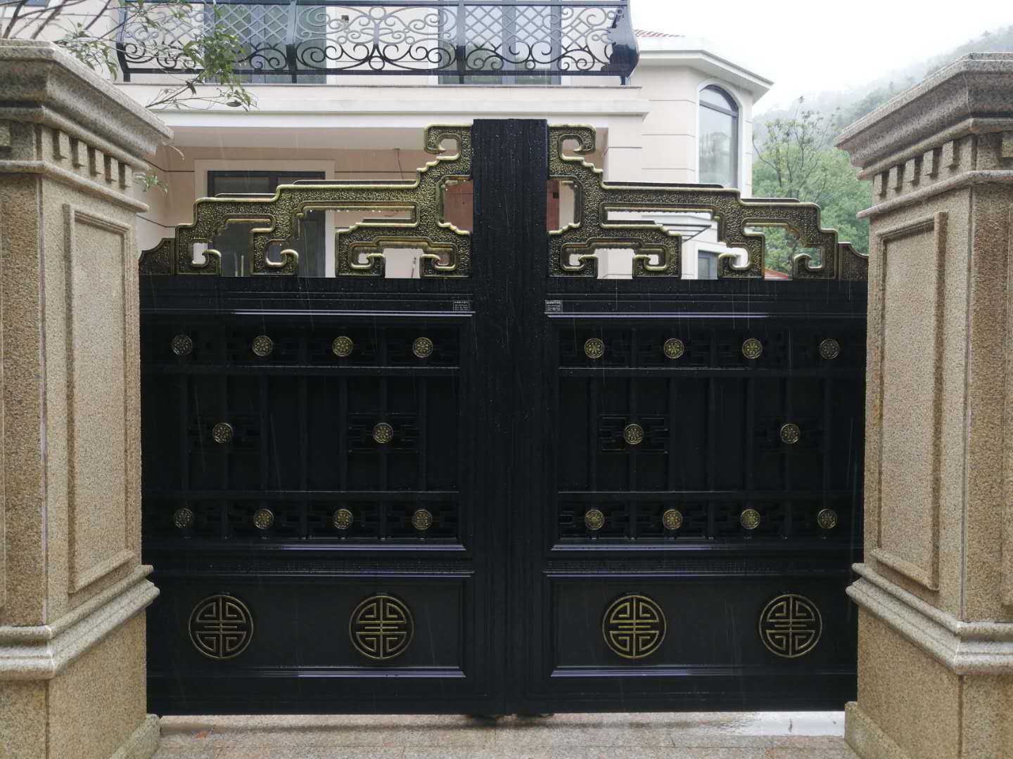 铁艺大门